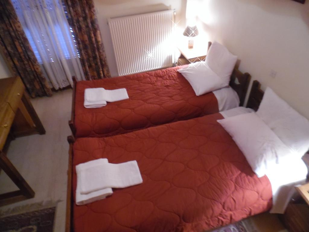 Elatos Rooms Mikrón Khoríon الغرفة الصورة