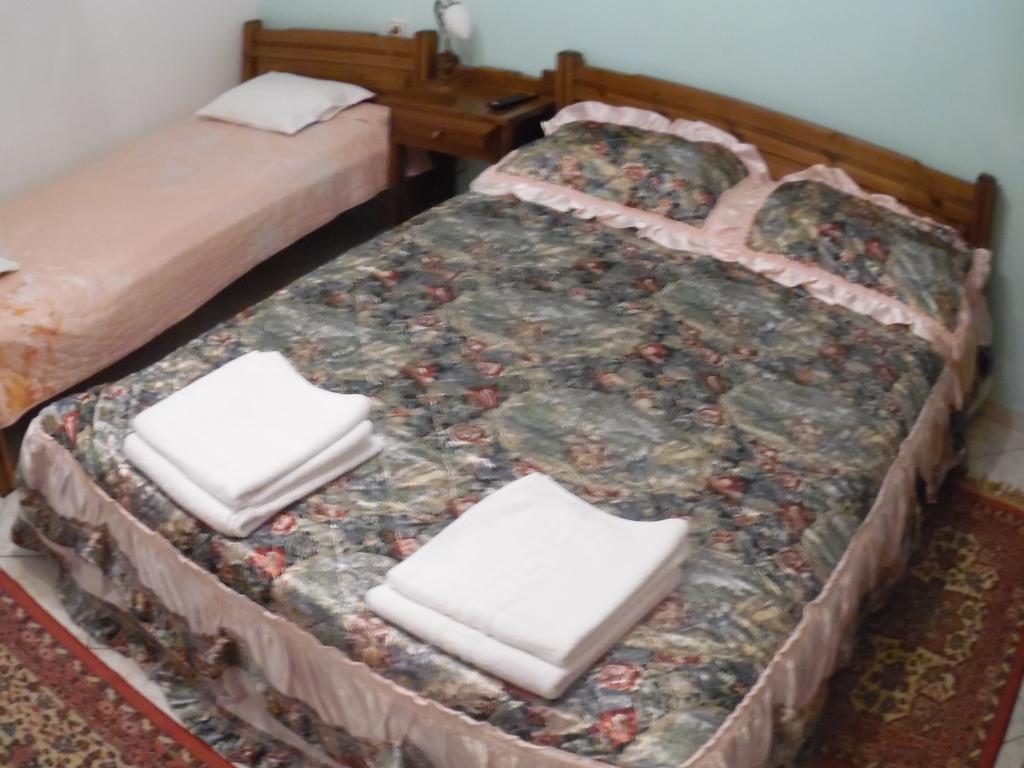 Elatos Rooms Mikrón Khoríon الغرفة الصورة
