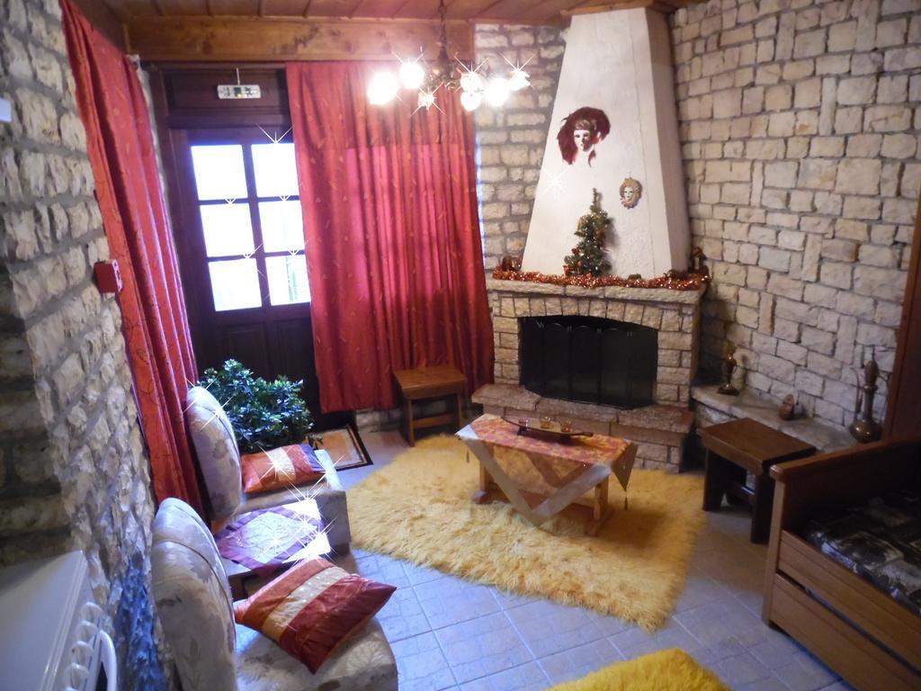 Elatos Rooms Mikrón Khoríon الغرفة الصورة