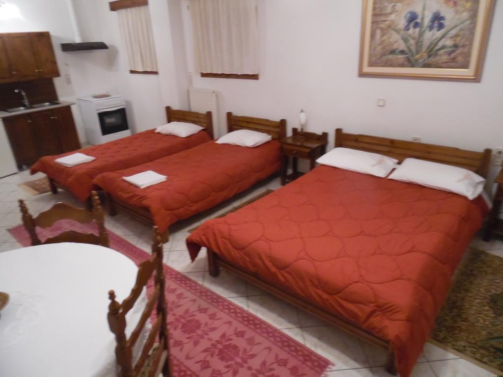Elatos Rooms Mikrón Khoríon الغرفة الصورة